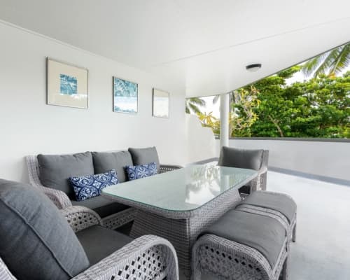 2BR-2BATH-Private-Rooftop-port-douglas-2-bedroom-holiday-accommodation(1)